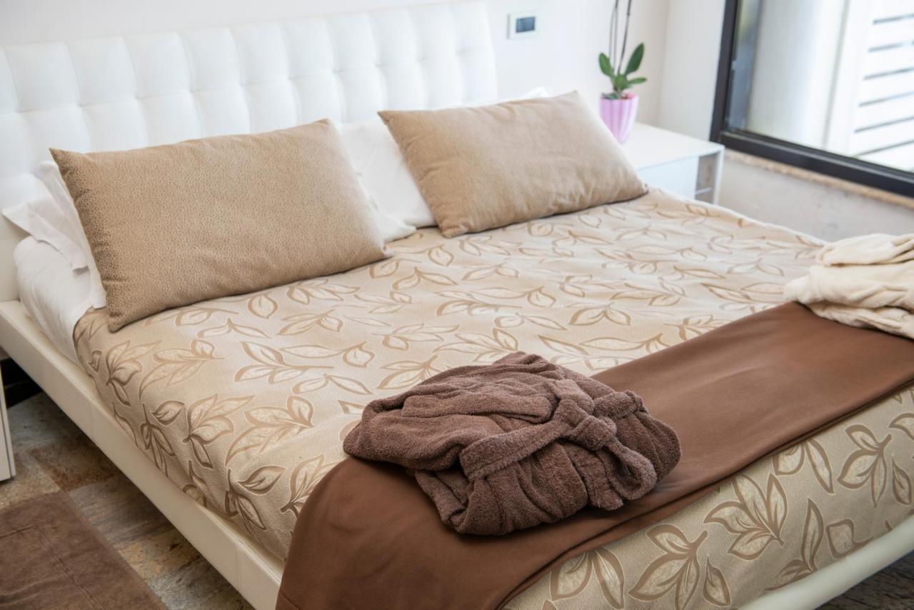 Hotel Residence Imperial มิซาโน อาดรีอาติโก ภายนอก รูปภาพ